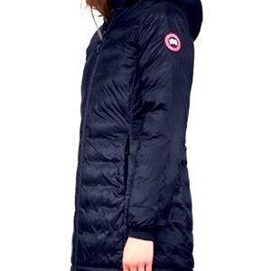 Canada Goose Camp Hooded Jacket Size: S
Color: Admiral Blue|Black